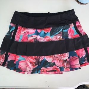 Lululemon floral rose skirt